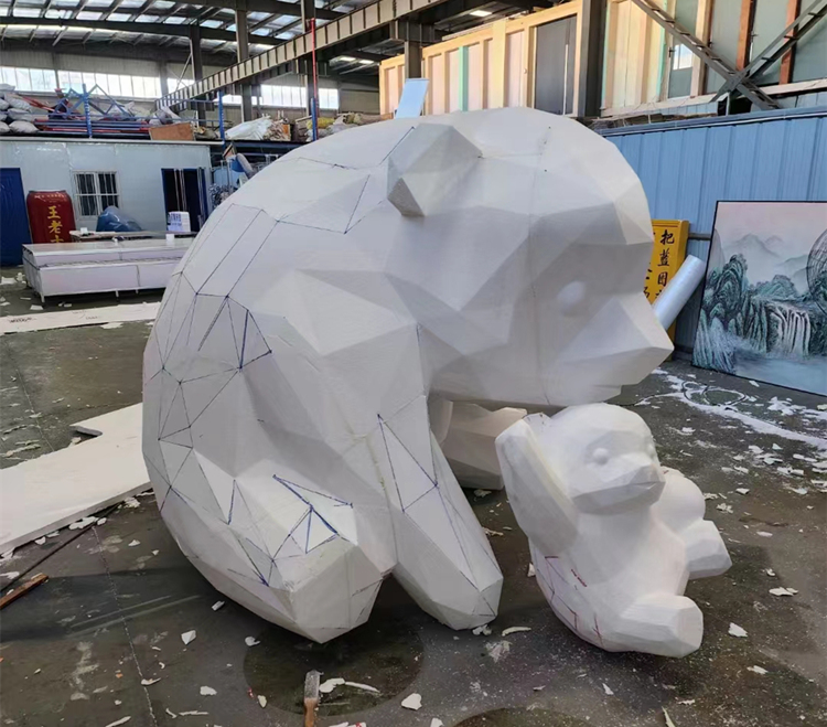 什么是泡沫雕塑？簡(jiǎn)訴合肥泡沫雕塑的使用優(yōu)點(diǎn)